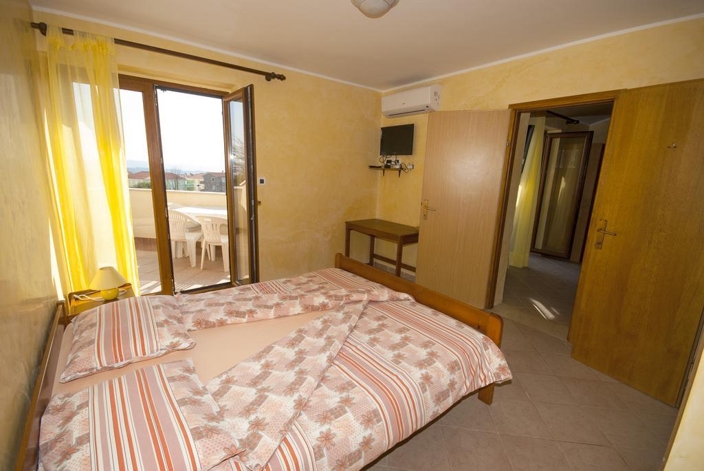 Guesthouse Villa Lena Premantura Chambre photo