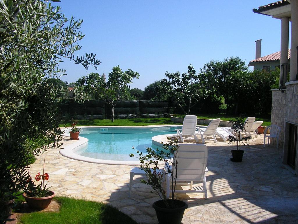 Guesthouse Villa Lena Premantura Chambre photo