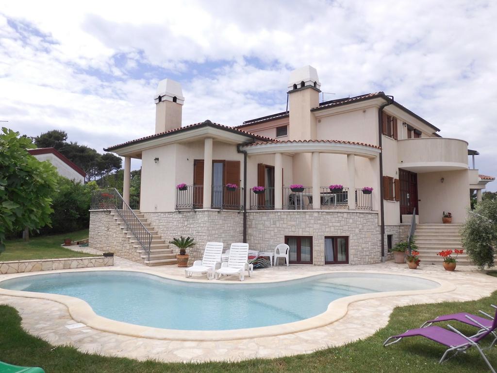 Guesthouse Villa Lena Premantura Chambre photo