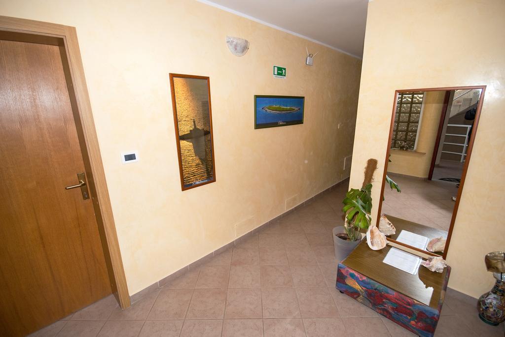 Guesthouse Villa Lena Premantura Extérieur photo
